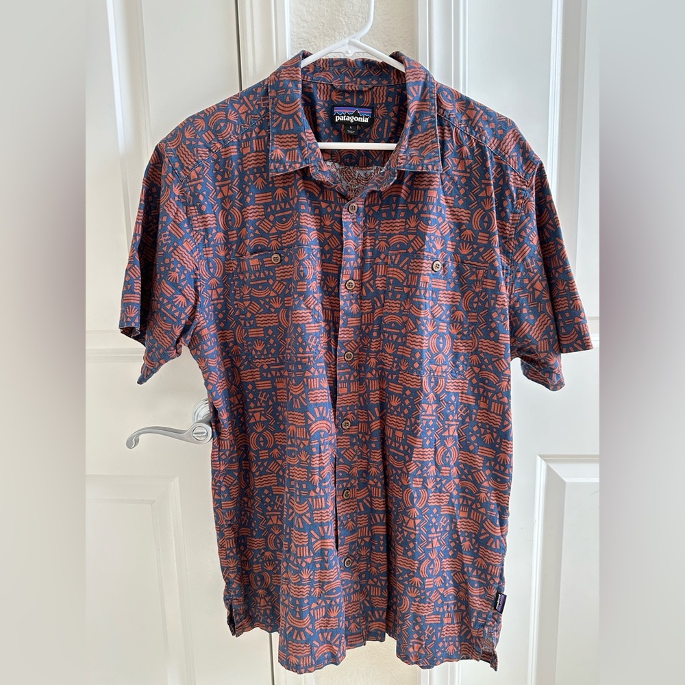 Patagonia short sleeve button down shirt